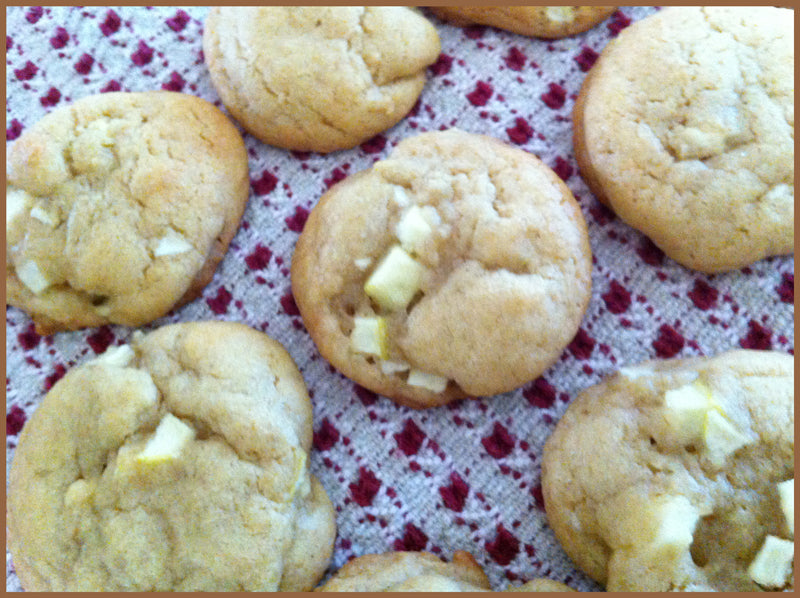 Apple Cinnamon Tea Cookies